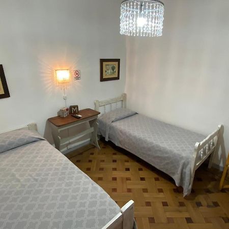 Alojamiento En El Centro De Salta - Casaguemessalta Bagian luar foto